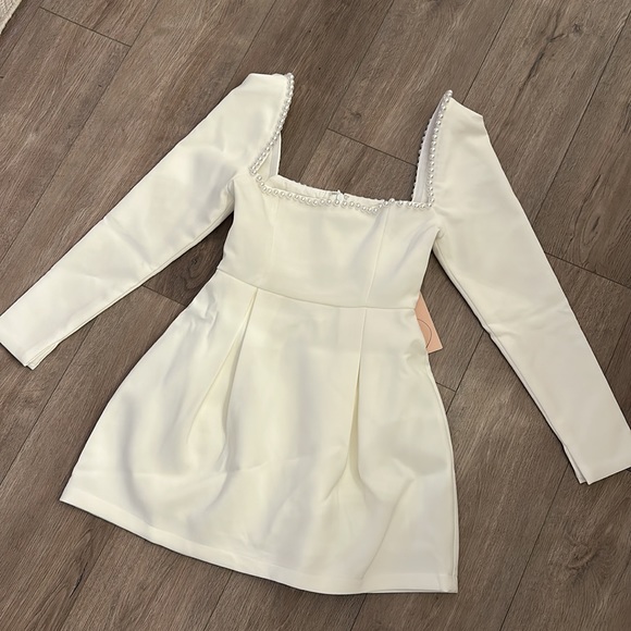 odd muse | Dresses | Odd Muse The Ultimate Pearl Dress | Poshmark